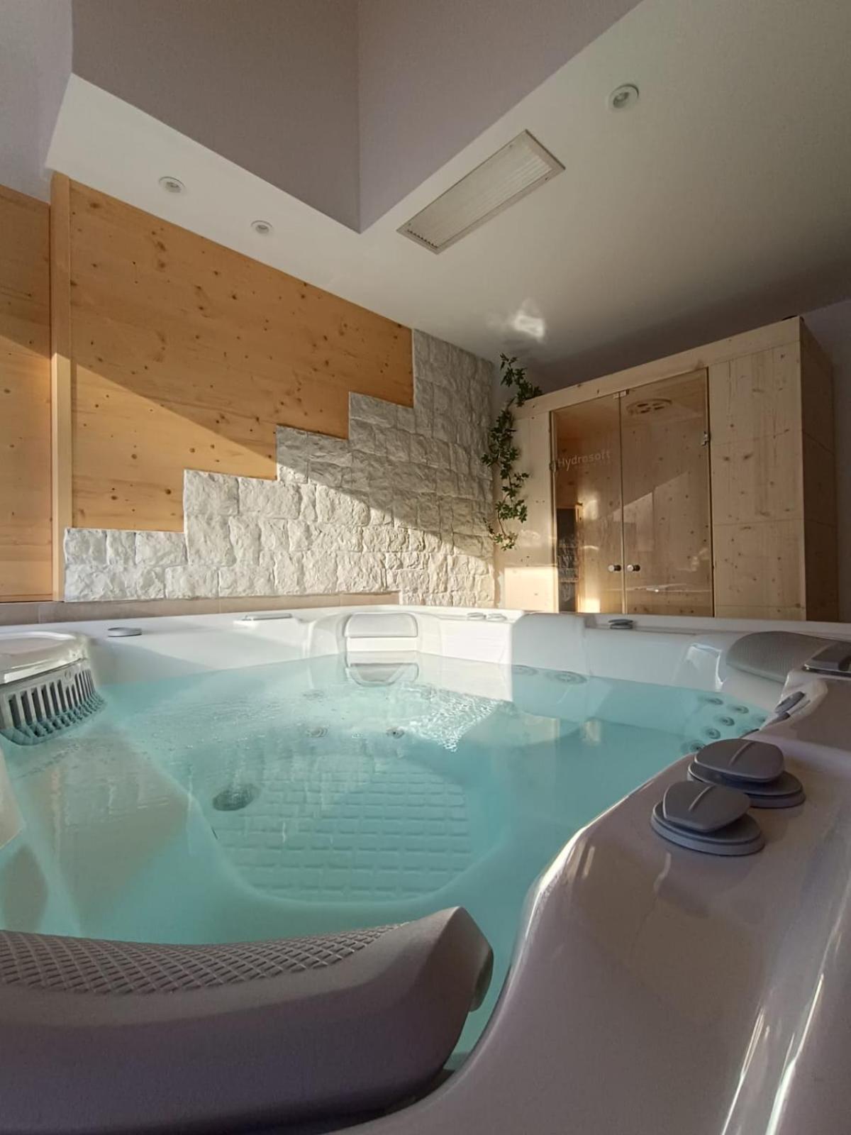 Aparthotel Tana Della Volpe 3*